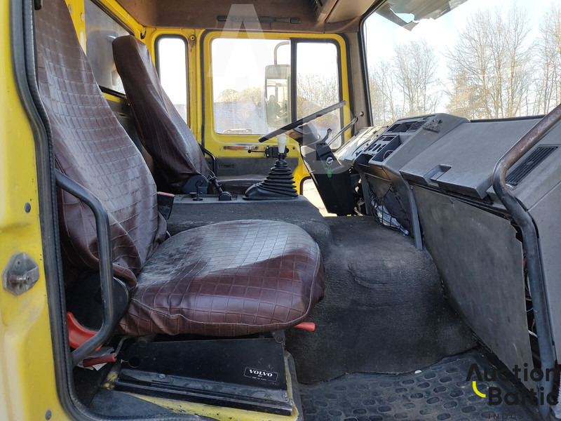 Sopbil Volvo FL618: bild 9