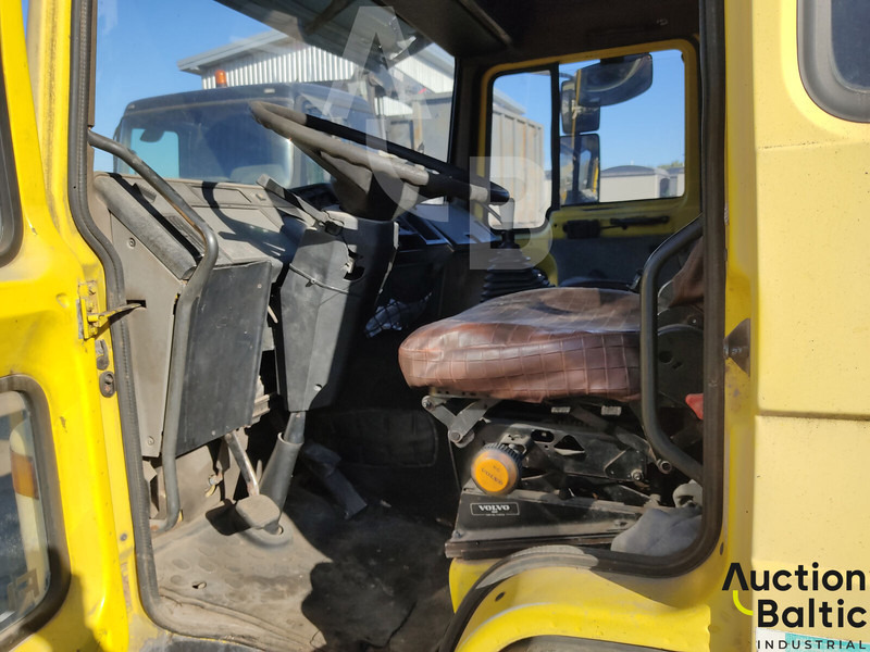 Volvo FL618 - Sopbil: bild 5 Volvo FL618 - Sopbil: bild 5