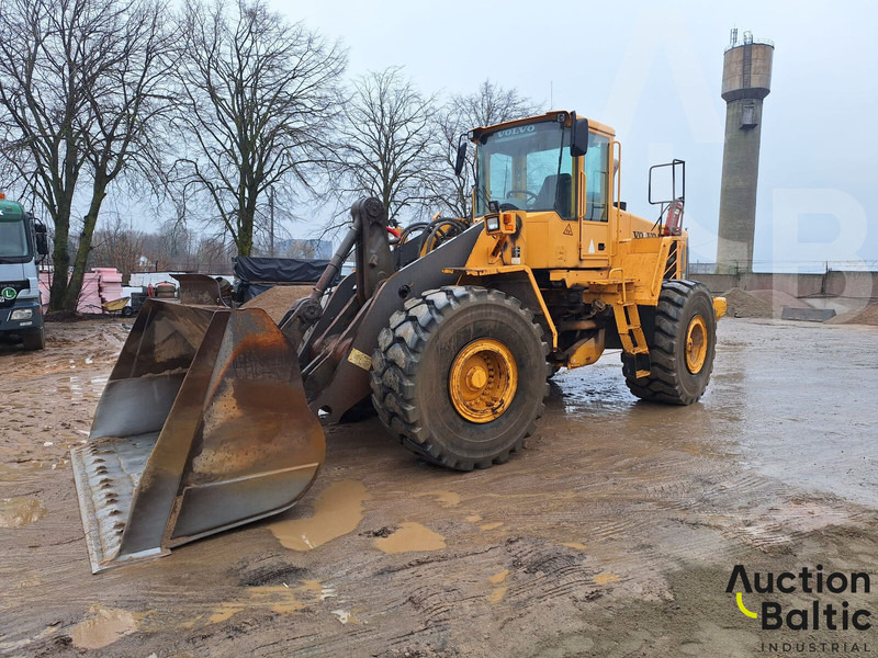 Volvo L 180 E - Hjullastare: bild 1 Volvo L 180 E - Hjullastare: bild 1
