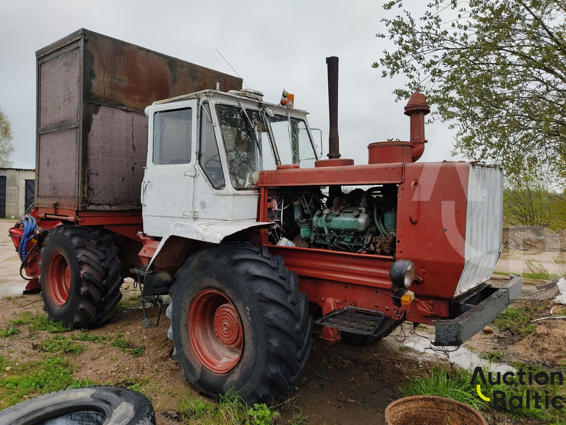 XTZ T-150K - Traktor: bild 1 XTZ T-150K - Traktor: bild 1