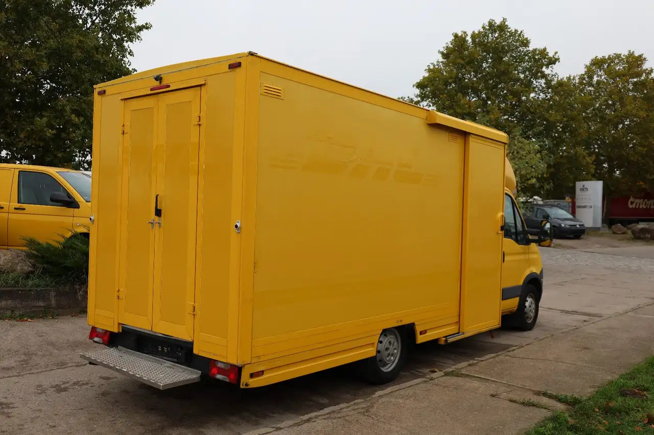 Iveco IS35SI2AA Daily/ Regalsystem/Luftfeder/1. Hand/ - Volymskåp: bild 4 Iveco IS35SI2AA Daily/ Regalsystem/Luftfeder/1. Hand/ - Volymskåp: bild 4