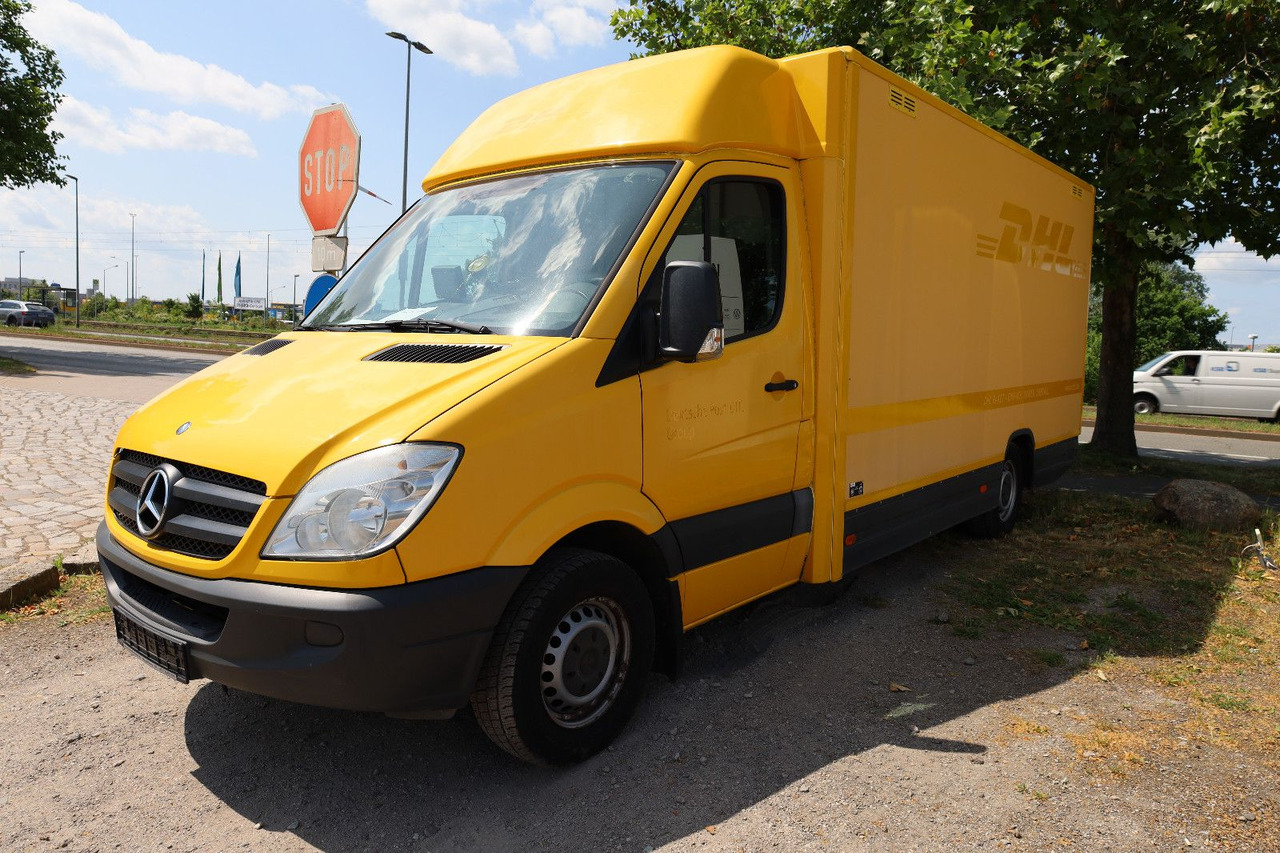 Mercedes-Benz Sprinter II Pritsche/ Koffer/Regalsystem - Volymskåp: bild 1 Mercedes-Benz Sprinter II Pritsche/ Koffer/Regalsystem - Volymskåp: bild 1
