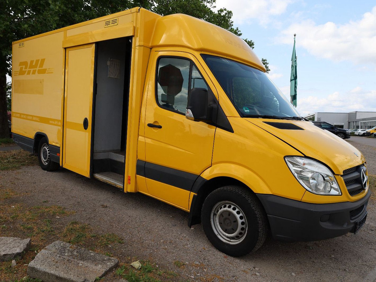 Mercedes-Benz Sprinter II Pritsche/ Koffer/Regalsystem - Volymskåp: bild 5 Mercedes-Benz Sprinter II Pritsche/ Koffer/Regalsystem - Volymskåp: bild 5