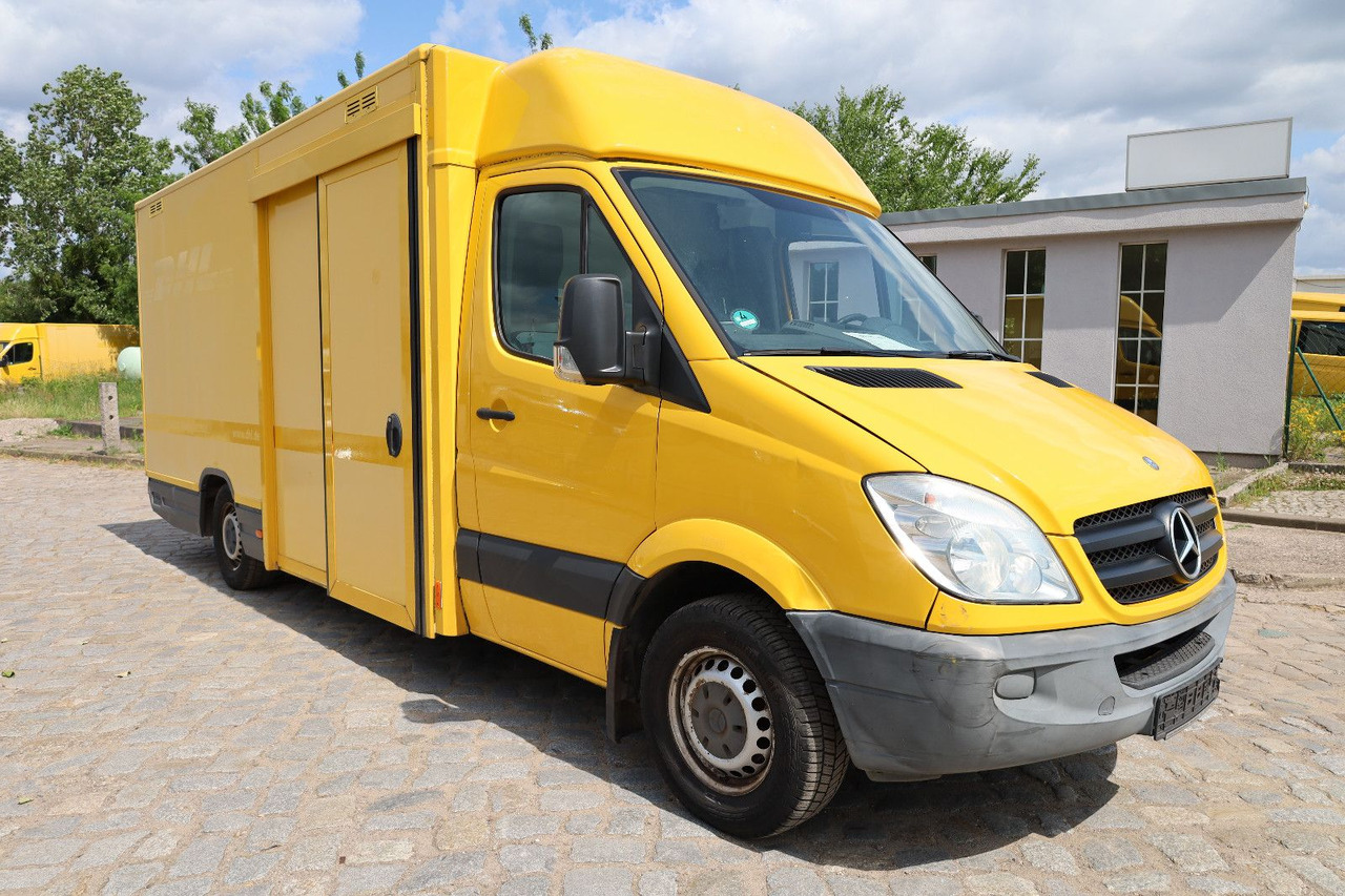 Mercedes-Benz Sprinter II Pritsche/ Koffer/Regalsystem - Volymskåp: bild 1 Mercedes-Benz Sprinter II Pritsche/ Koffer/Regalsystem - Volymskåp: bild 1