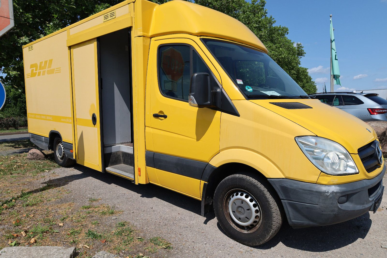 Mercedes-Benz Sprinter II Pritsche/ Koffer/Regalsystem - Volymskåp: bild 3 Mercedes-Benz Sprinter II Pritsche/ Koffer/Regalsystem - Volymskåp: bild 3