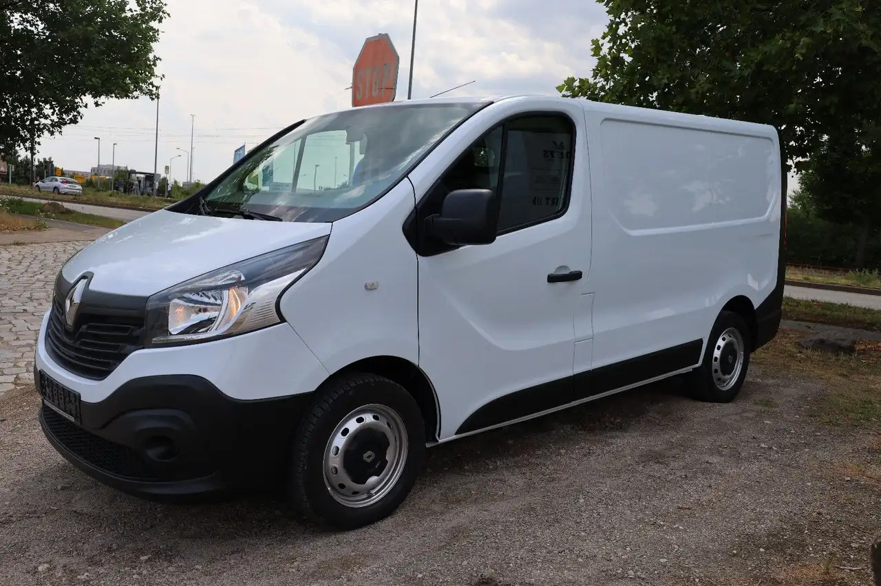 Renault Trafic Komfort/1. Hand/89kW/ - Skåpbil: bild 2 Renault Trafic Komfort/1. Hand/89kW/ - Skåpbil: bild 2