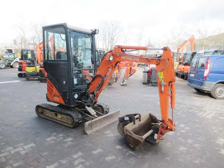 Hitachi ZX 17 U-2 - Minigrävmaskin: bild 2 Hitachi ZX 17 U-2 - Minigrävmaskin: bild 2