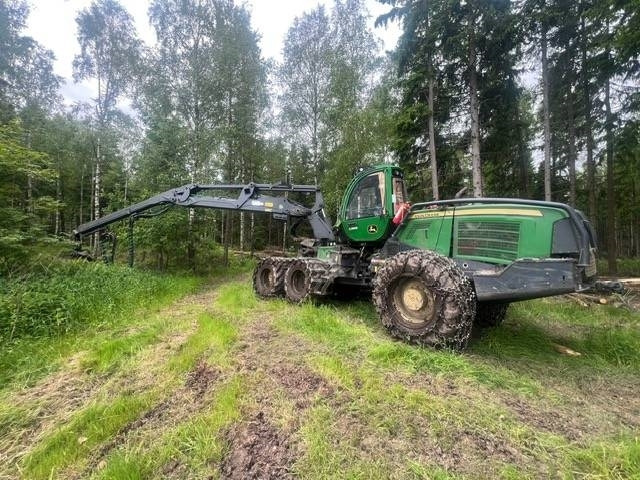 John Deere 1170 G - Skördare: bild 3 John Deere 1170 G - Skördare: bild 3