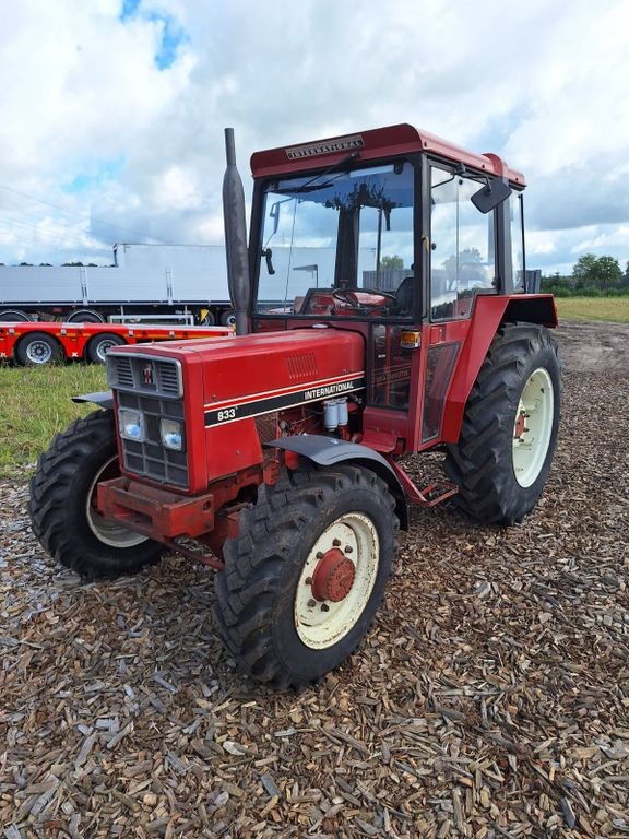 IHC 833 Allrad Kabine - Traktor: bild 1 IHC 833 Allrad Kabine - Traktor: bild 1