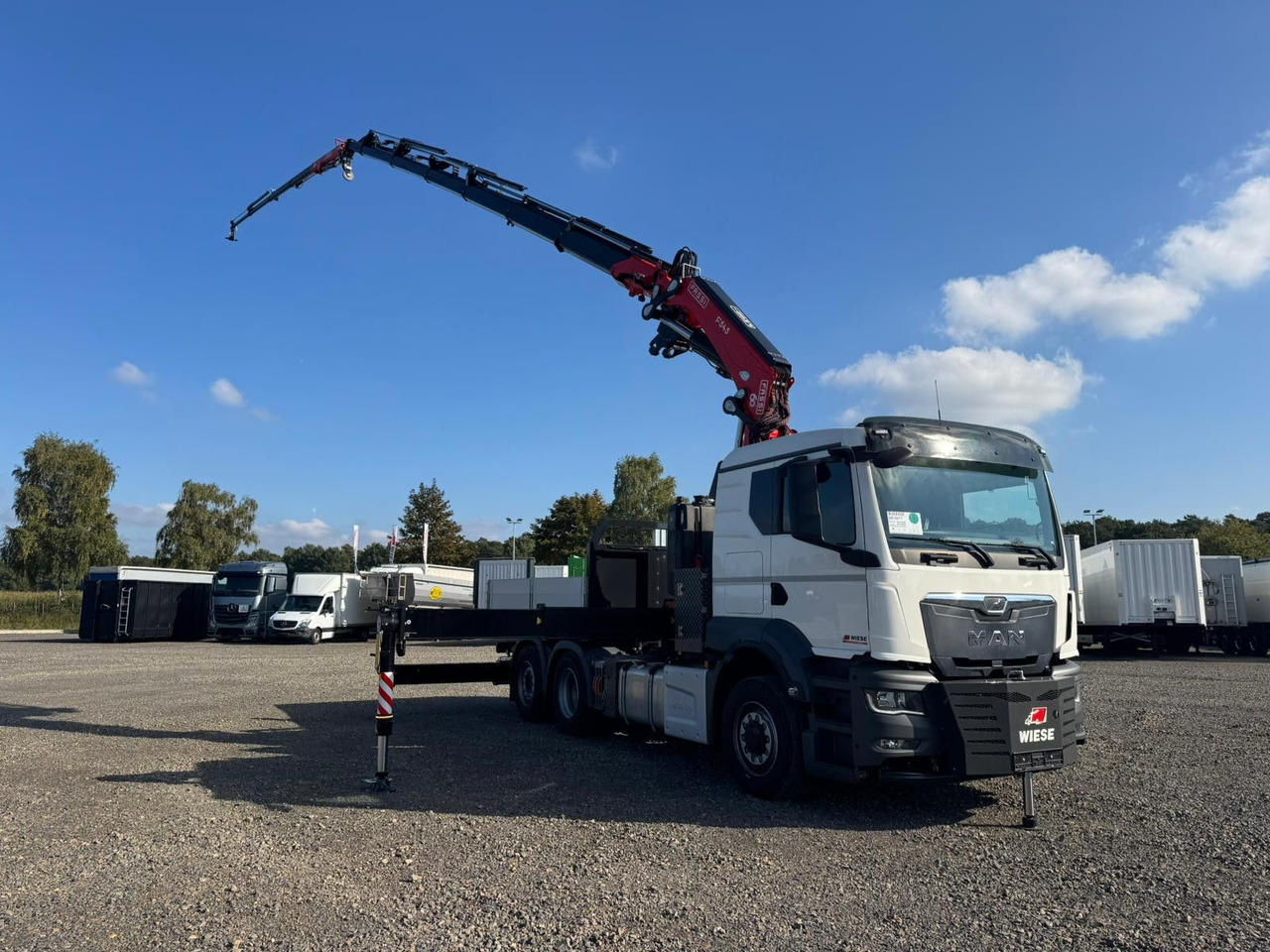 MAN 26.470 6x4-4 Hydrodrive Fassi Kran F545 Jib - Flakbil, Kranbil: bild 3 MAN 26.470 6x4-4 Hydrodrive Fassi Kran F545 Jib - Flakbil, Kranbil: bild 3