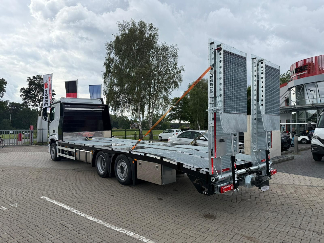 Mercedes-Benz Actros mit Rampen, Maschinentransporter - Biltransportbil lastbil: bild 3 Mercedes-Benz Actros mit Rampen, Maschinentransporter - Biltransportbil lastbil: bild 3