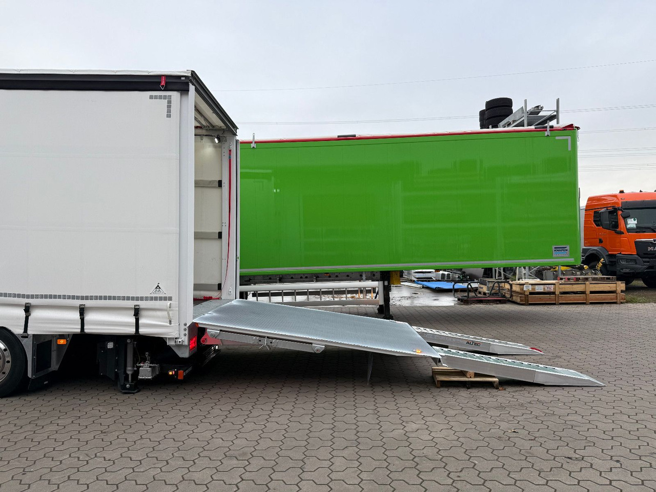 Volvo FH 500 8x2 Arbeitsbühnen Transporter LBW 9t - Kapellbil: bild 4 Volvo FH 500 8x2 Arbeitsbühnen Transporter LBW 9t - Kapellbil: bild 4