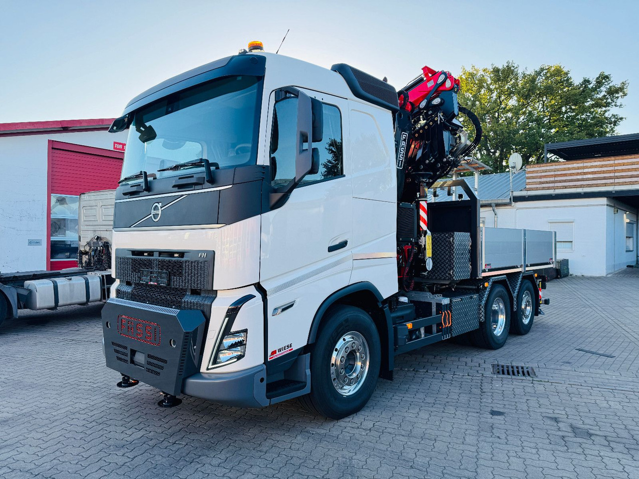 Volvo FH500 6x2 mit Fassi F545 2.27 JIB Winde sofort - Kranbil: bild 1 Volvo FH500 6x2 mit Fassi F545 2.27 JIB Winde sofort - Kranbil: bild 1
