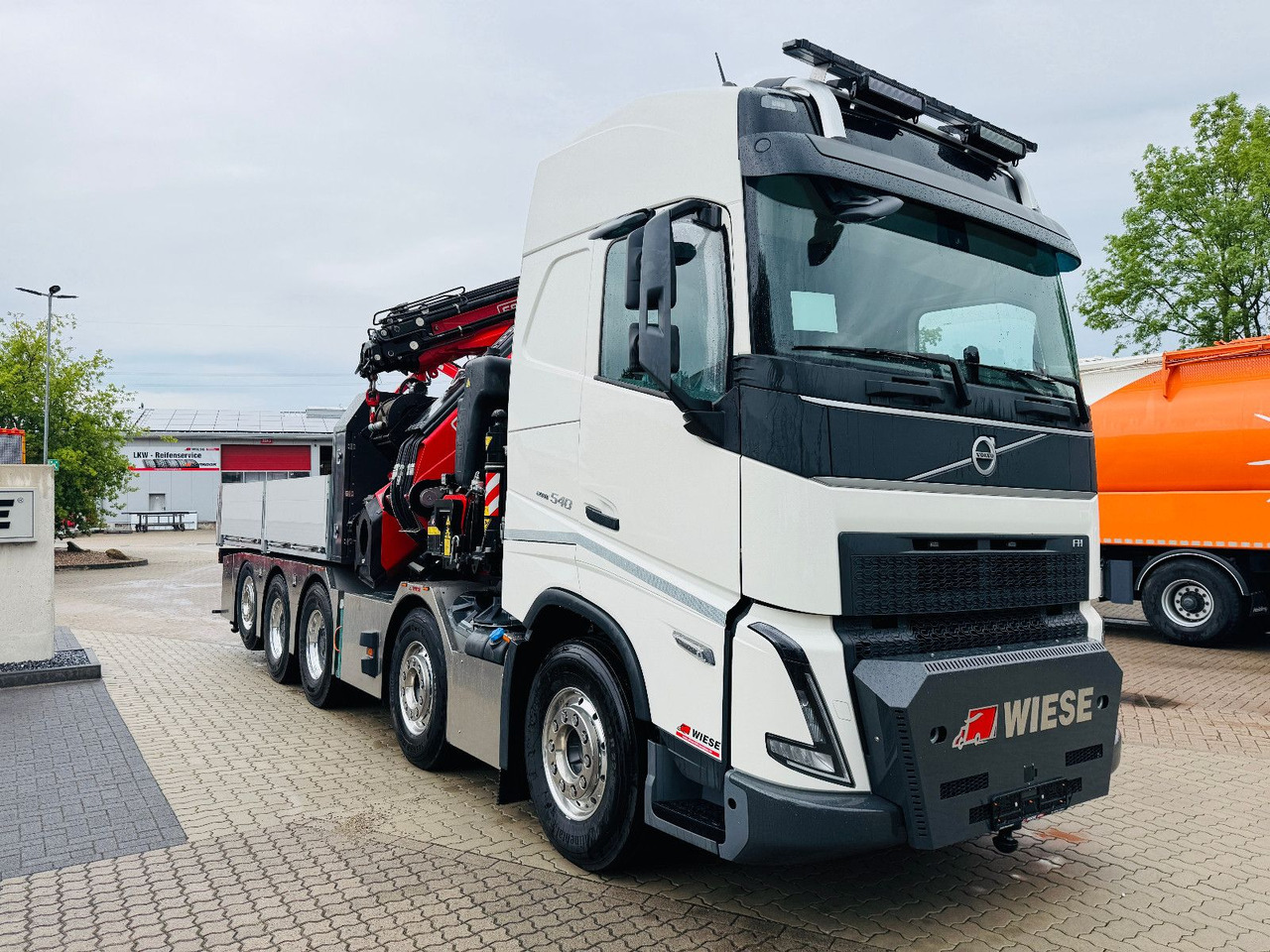 Volvo FH540 10x4 mit F1150 Ladekran, Sattelzugmaschine - Kranbil: bild 2 Volvo FH540 10x4 mit F1150 Ladekran, Sattelzugmaschine - Kranbil: bild 2