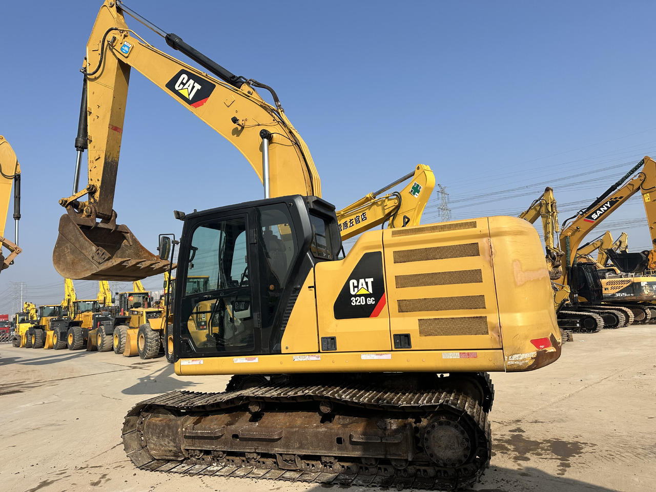 CATERPILLAR 320GC - Grävmaskin: bild 1 CATERPILLAR 320GC - Grävmaskin: bild 1