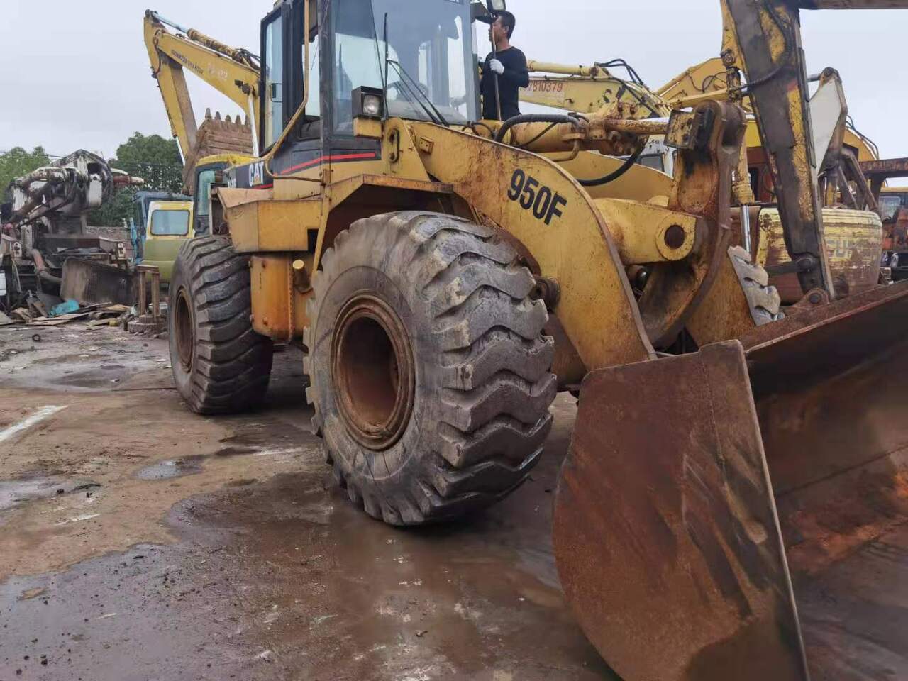 CATERPILLAR CAT-950F -Wheel loader - Hjullastare: bild 2 CATERPILLAR CAT-950F -Wheel loader - Hjullastare: bild 2