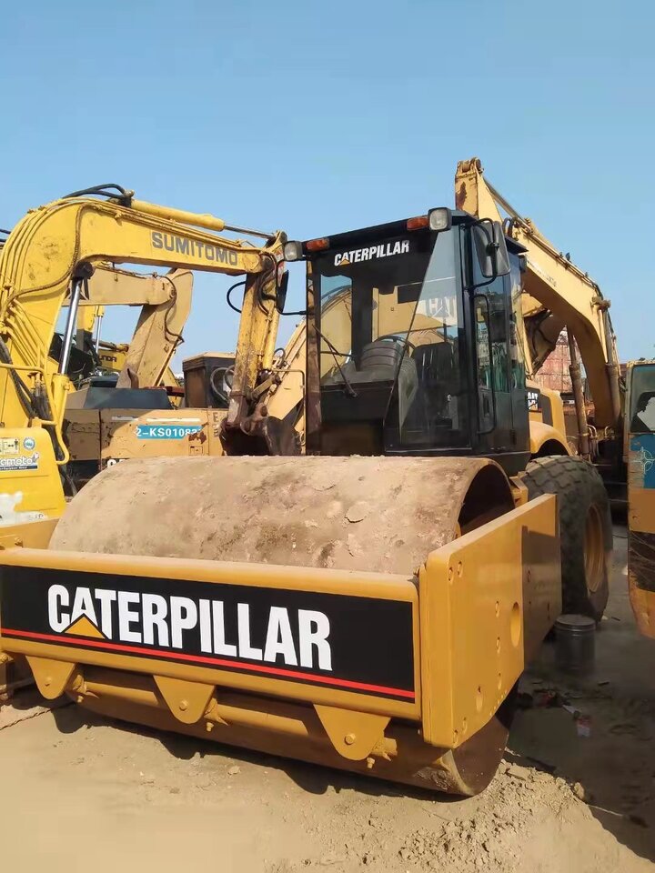 CATERPILLAR CS583D - Vält: bild 2 CATERPILLAR CS583D - Vält: bild 2