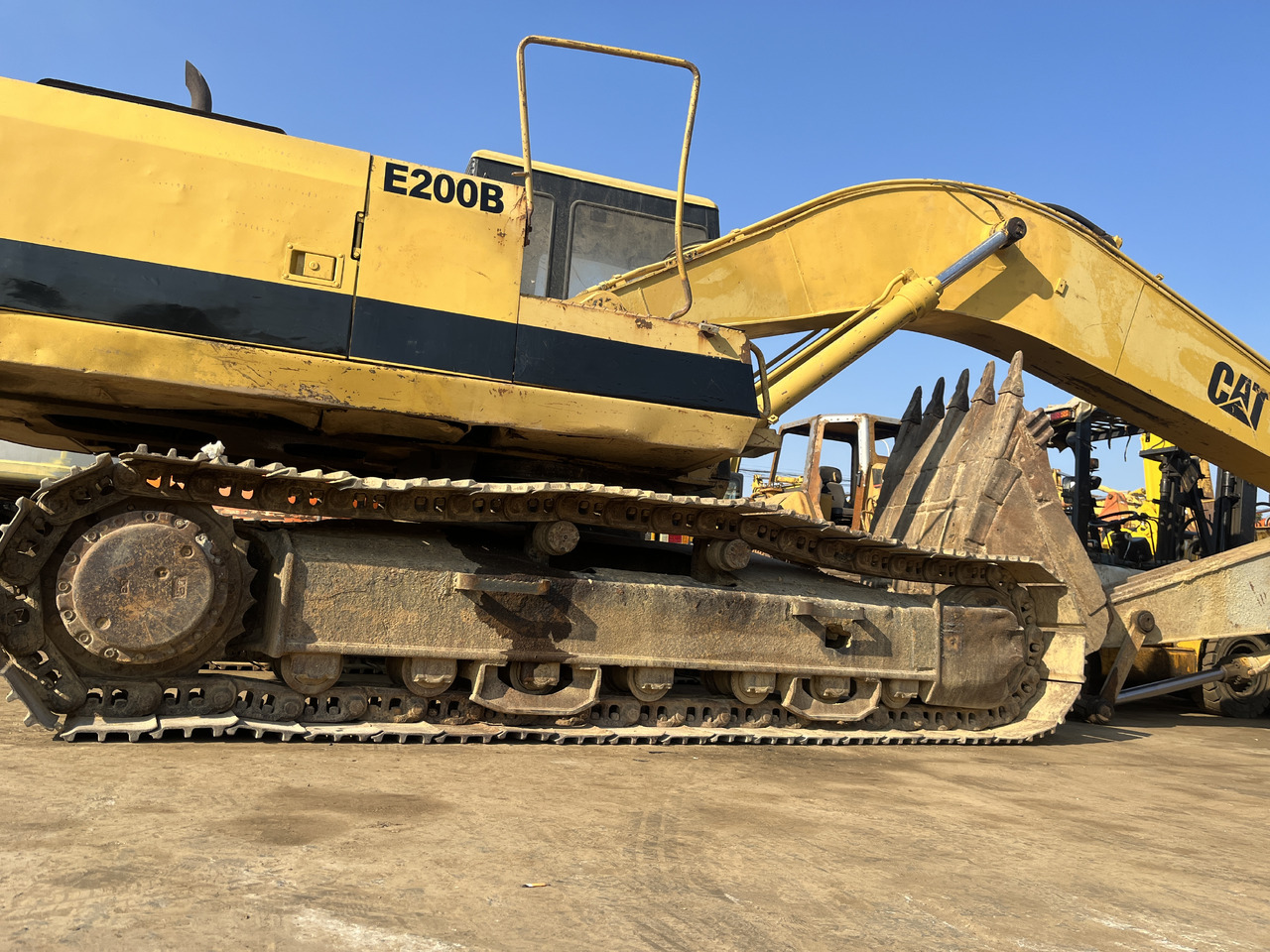 CATERPILLAR E200 - Grävmaskin: bild 3 CATERPILLAR E200 - Grävmaskin: bild 3