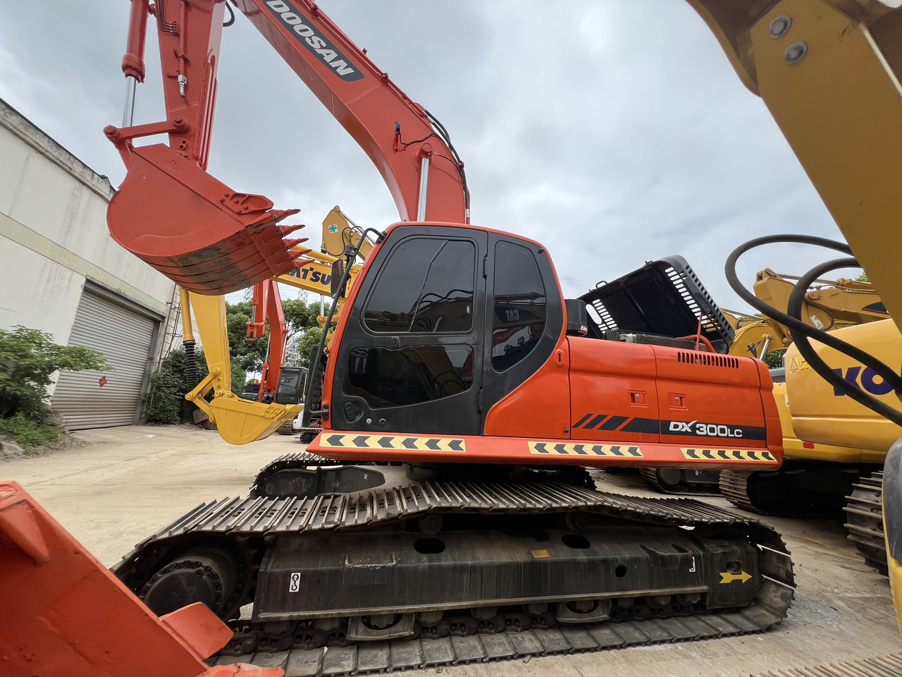 DOOSAN DX300 LC-7 - Bandgrävare: bild 1 DOOSAN DX300 LC-7 - Bandgrävare: bild 1