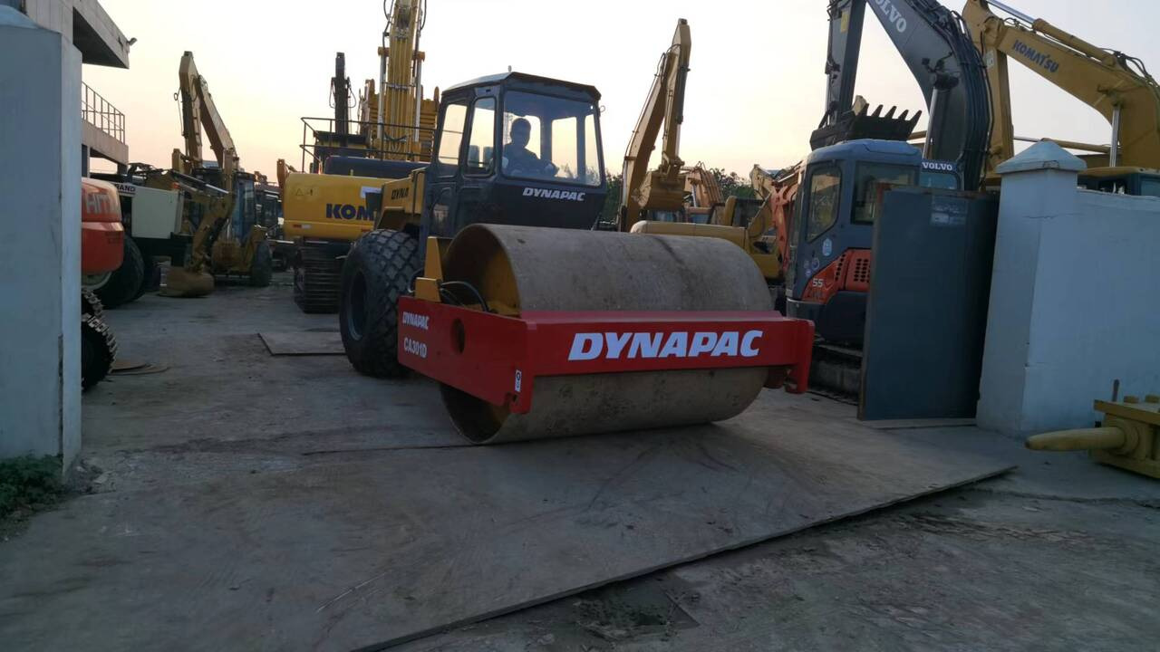 DYNAPAC CA301D - Vält: bild 5 DYNAPAC CA301D - Vält: bild 5