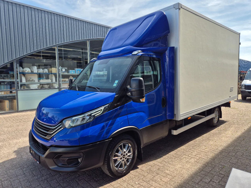Iveco Daily 35S18 3.0D Koffer/ Xenon/ Airco - Volymskåp: bild 5 Iveco Daily 35S18 3.0D Koffer/ Xenon/ Airco - Volymskåp: bild 5