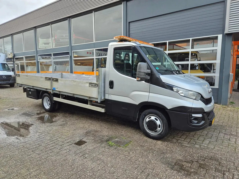 Iveco Daily 40C17 3.0D Pritsche/ Openlaadbak 470 cm lang - Transportbil med flak: bild 1 Iveco Daily 40C17 3.0D Pritsche/ Openlaadbak 470 cm lang - Transportbil med flak: bild 1