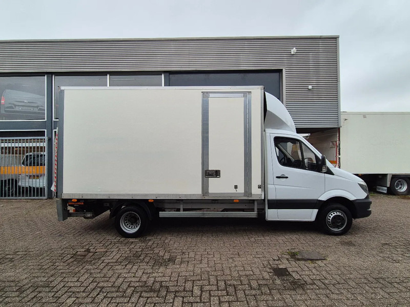 Mercedes-Benz Sprinter 513 CDI/ Bakwagen/ 20 KUB/ Laadklep - Volymskåp: bild 2 Mercedes-Benz Sprinter 513 CDI/ Bakwagen/ 20 KUB/ Laadklep - Volymskåp: bild 2