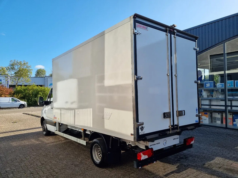 Mercedes-Benz Sprinter 516 CDI Kuhlkoffer/ Carrier/ 8 PALLETS/ EURO 6D - Kylbil: bild 5 Mercedes-Benz Sprinter 516 CDI Kuhlkoffer/ Carrier/ 8 PALLETS/ EURO 6D - Kylbil: bild 5