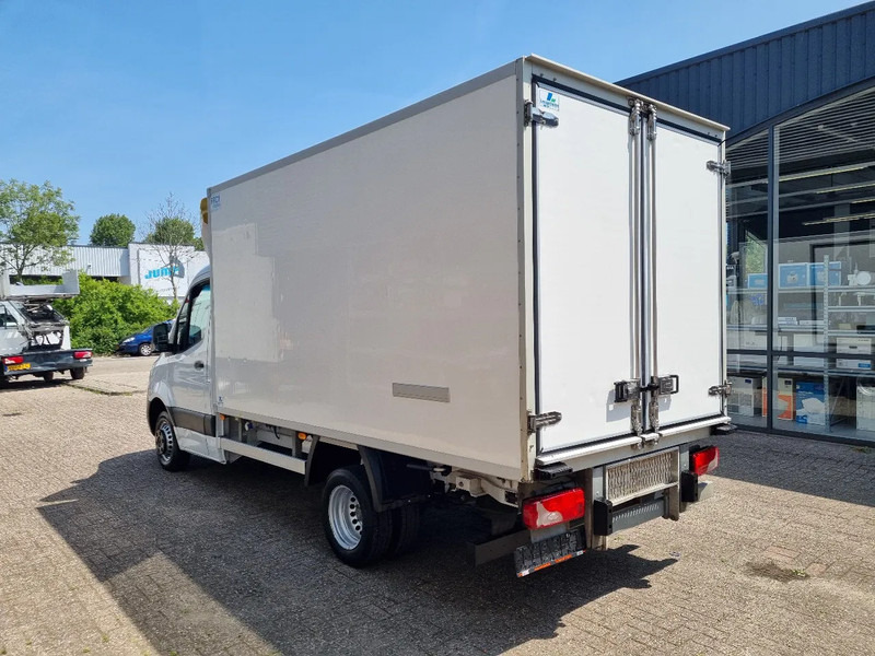 Mercedes-Benz Sprinter 519 CDI 3.0 V6 KUHLKOFFER ATP TK V300MAX ST230V +20C / -20C - Kylbil: bild 5 Mercedes-Benz Sprinter 519 CDI 3.0 V6 KUHLKOFFER ATP TK V300MAX ST230V +20C / -20C - Kylbil: bild 5