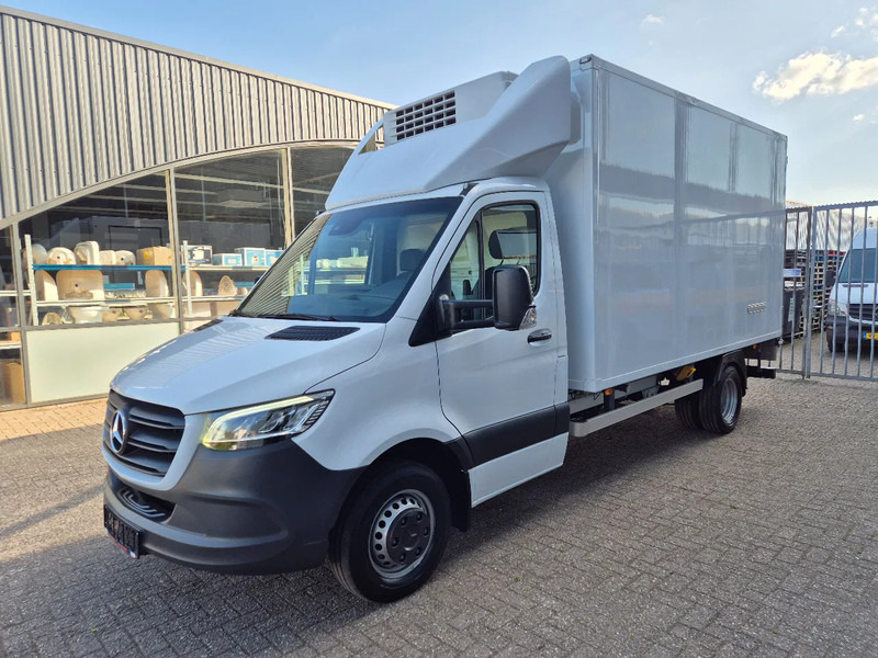 Mercedes-Benz Sprinter 519 CDI/ Kuhlkoffer/ TK V500 MAX MT/ -20+20 - Kylbil: bild 5 Mercedes-Benz Sprinter 519 CDI/ Kuhlkoffer/ TK V500 MAX MT/ -20+20 - Kylbil: bild 5