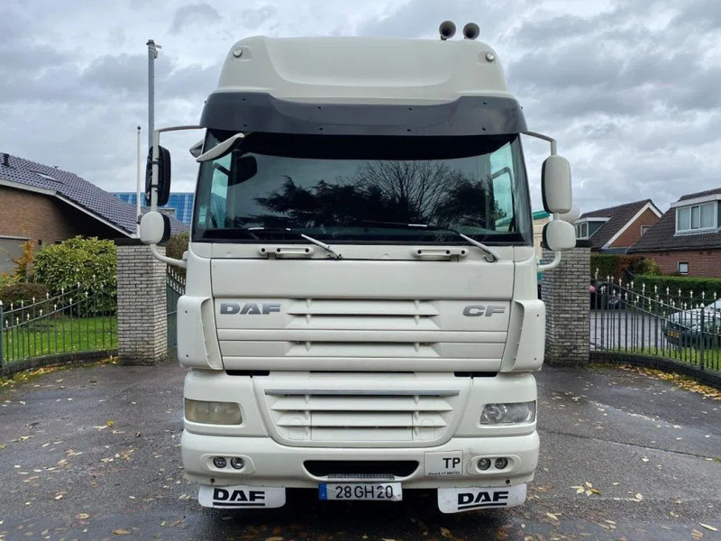 DAF CF 85.410 85CF 410 AUTOMATIC - Dragbil: bild 2 DAF CF 85.410 85CF 410 AUTOMATIC - Dragbil: bild 2