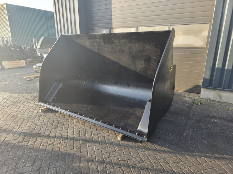 Beco hoogkiepbak caterpillar systeem 2000 high tip bucket caterpillar cat systeem 2000 - Skopa för Byggmaskiner: bild 2 Beco hoogkiepbak caterpillar systeem 2000 high tip bucket caterpillar cat systeem 2000 - Skopa för Byggmaskiner: bild 2