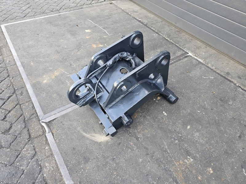 Verachtert snelwissel cw45 breedt hydraulische snelwissel cw45 breedt - Redskapsfäste för Byggmaskiner: bild 2 Verachtert snelwissel cw45 breedt hydraulische snelwissel cw45 breedt - Redskapsfäste för Byggmaskiner: bild 2