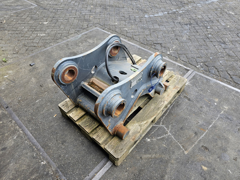 Hydraulische snelwissel cw45s cw45s coupler verachtert eurosteel - Redskapsfäste för Byggmaskiner: bild 3 Hydraulische snelwissel cw45s cw45s coupler verachtert eurosteel - Redskapsfäste för Byggmaskiner: bild 3
