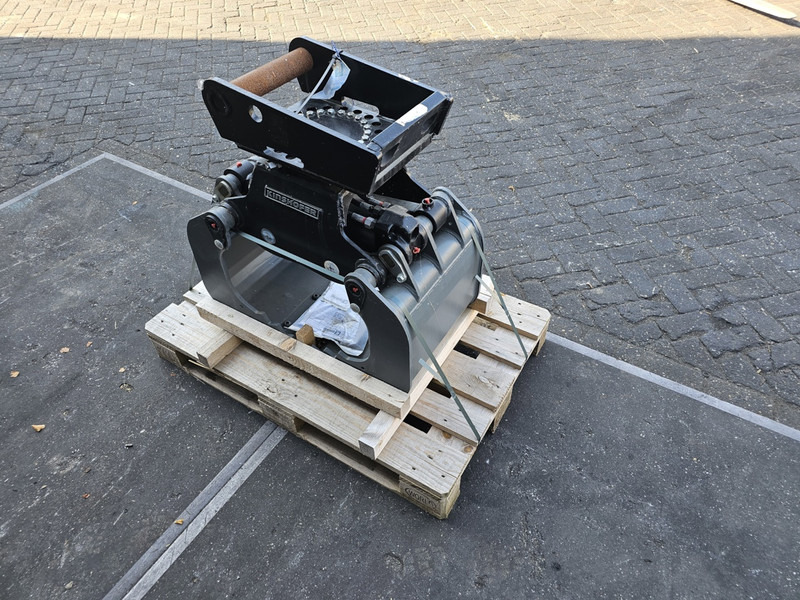 Kinshofer A07TR-45 sorteergrijper sortiergreifer minibagger neu lehnhoff - Gripklo för Lantbruksmaskiner: bild 4 Kinshofer A07TR-45 sorteergrijper sortiergreifer minibagger neu lehnhoff - Gripklo för Lantbruksmaskiner: bild 4