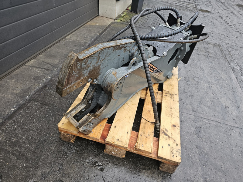 Schrootschaar kinshofer cw10 scrap shear genesis fortress labounty - Hydraulisk sax: bild 2 Schrootschaar kinshofer cw10 scrap shear genesis fortress labounty - Hydraulisk sax: bild 2