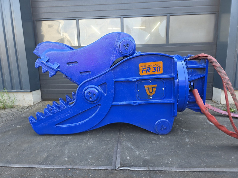 Trevibenne fr 38 vergruizer crusher trevibenne - Hydraulisk sax: bild 1 Trevibenne fr 38 vergruizer crusher trevibenne - Hydraulisk sax: bild 1