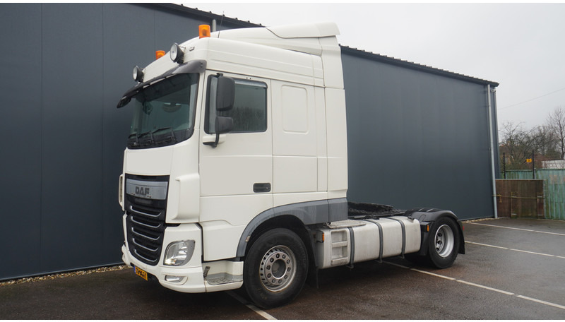 DAF XF 440 EURO 6 SPACECAB - Dragbil: bild 3 DAF XF 440 EURO 6 SPACECAB - Dragbil: bild 3