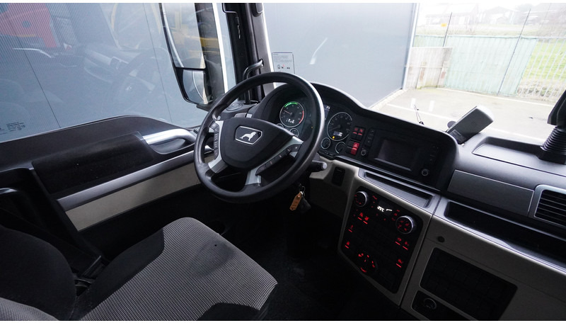 MAN TGX 18.500 XXL MEGA 639.000KM - Dragbil: bild 5 MAN TGX 18.500 XXL MEGA 639.000KM - Dragbil: bild 5
