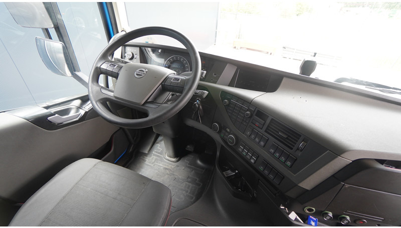 Volvo FH 460 LNG GLOBETROTTER TRUCK WITH 839.000KM - Dragbil: bild 5 Volvo FH 460 LNG GLOBETROTTER TRUCK WITH 839.000KM - Dragbil: bild 5
