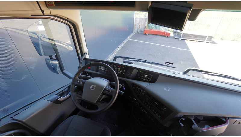 Volvo FH420 6X2 ADR EURO 6 - Dragbil: bild 5 Volvo FH420 6X2 ADR EURO 6 - Dragbil: bild 5