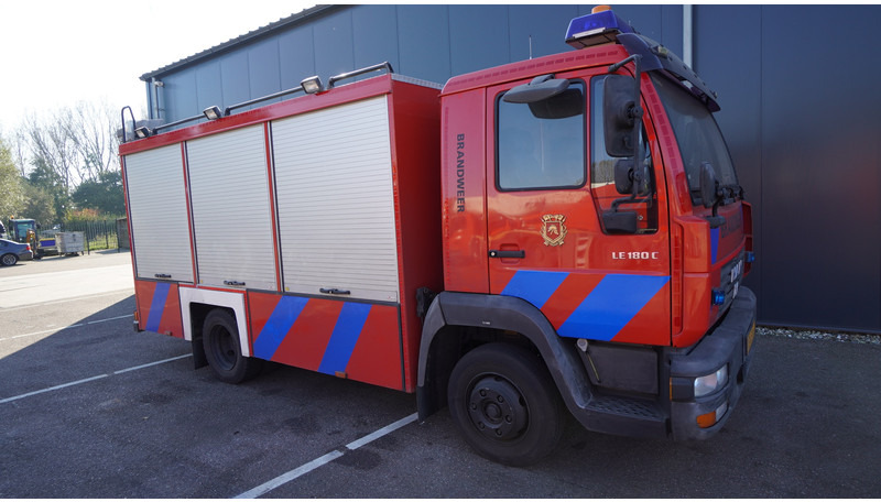 MAN LE 180 C FIRE TRUCK 21.200KM - Släck/ Räddningsvagn: bild 4 MAN LE 180 C FIRE TRUCK 21.200KM - Släck/ Räddningsvagn: bild 4