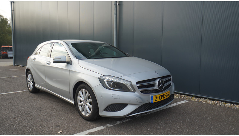 Mercedes-Benz A-Klasse A180 CDI EURO 5 - Minibuss, Persontransport: bild 2 Mercedes-Benz A-Klasse A180 CDI EURO 5 - Minibuss, Persontransport: bild 2
