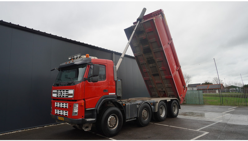 Terberg FM 2000/440 8X8 TIPPER 22.3 M3 647.000KM - Tippbil lastbil: bild 2 Terberg FM 2000/440 8X8 TIPPER 22.3 M3 647.000KM - Tippbil lastbil: bild 2
