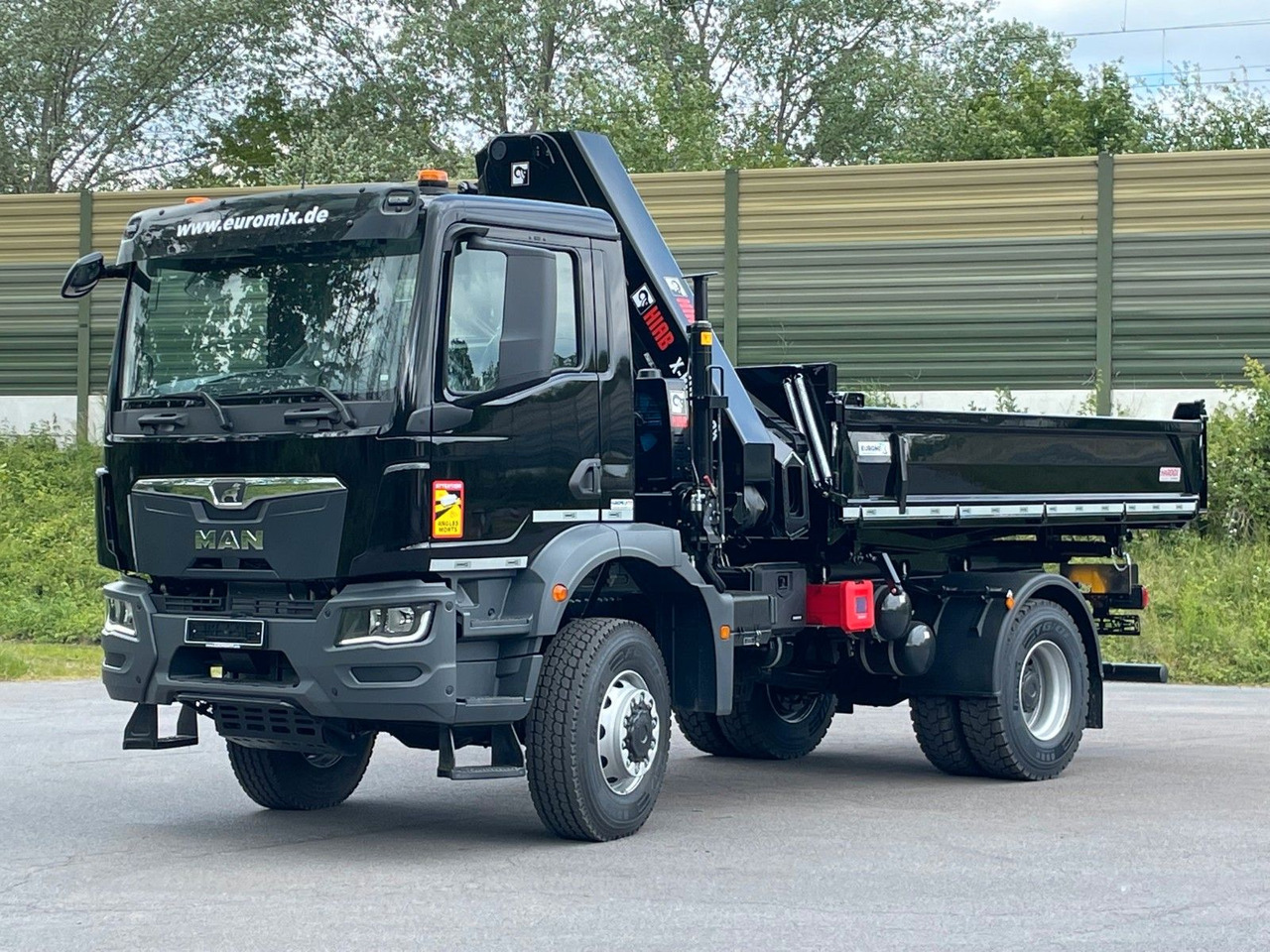 MAN TGM 18.320 4x4 Euro6e Hiab X Hiduo 228-4 - Tippbil lastbil, Kranbil: bild 3 MAN TGM 18.320 4x4 Euro6e Hiab X Hiduo 228-4 - Tippbil lastbil, Kranbil: bild 3