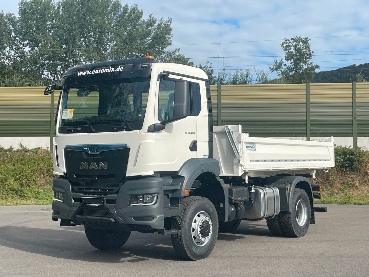 MAN TGS 18.400 TG3 4x4 Euro6e 3-Seiten-Kippe Euromix - Tippbil lastbil: bild 2 MAN TGS 18.400 TG3 4x4 Euro6e 3-Seiten-Kippe Euromix - Tippbil lastbil: bild 2