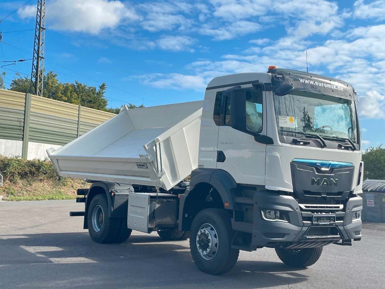 MAN TGS 18.400 TG3 4x4 Euro6e 3-Seiten-Kippe Euromix - Tippbil lastbil: bild 2 MAN TGS 18.400 TG3 4x4 Euro6e 3-Seiten-Kippe Euromix - Tippbil lastbil: bild 2