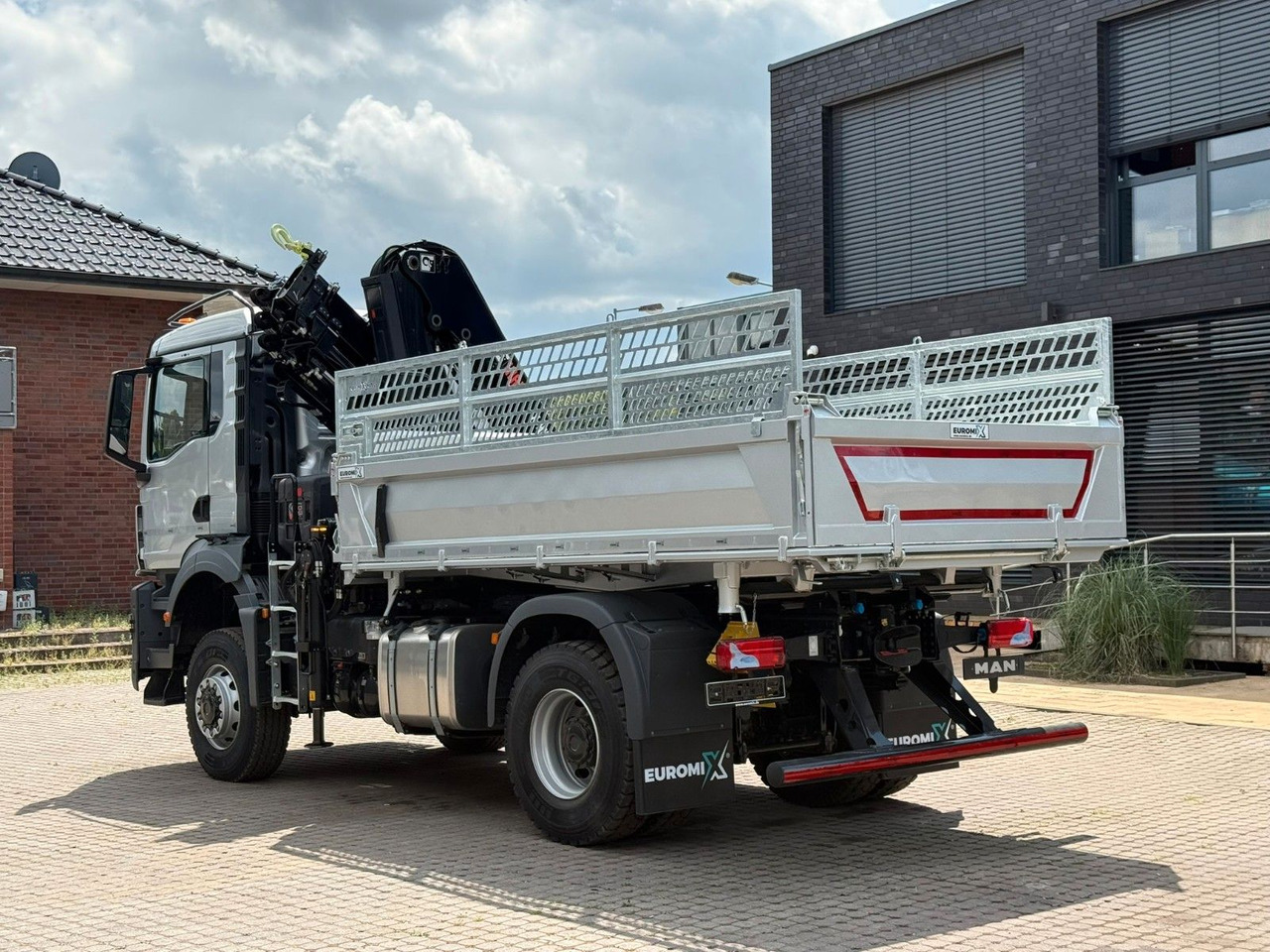 Tippbil lastbil, Kranbil MAN TGS 18.400 TG3 4x4 Euro6e  Hiab X-HiDuo 138DS-4: bild 14