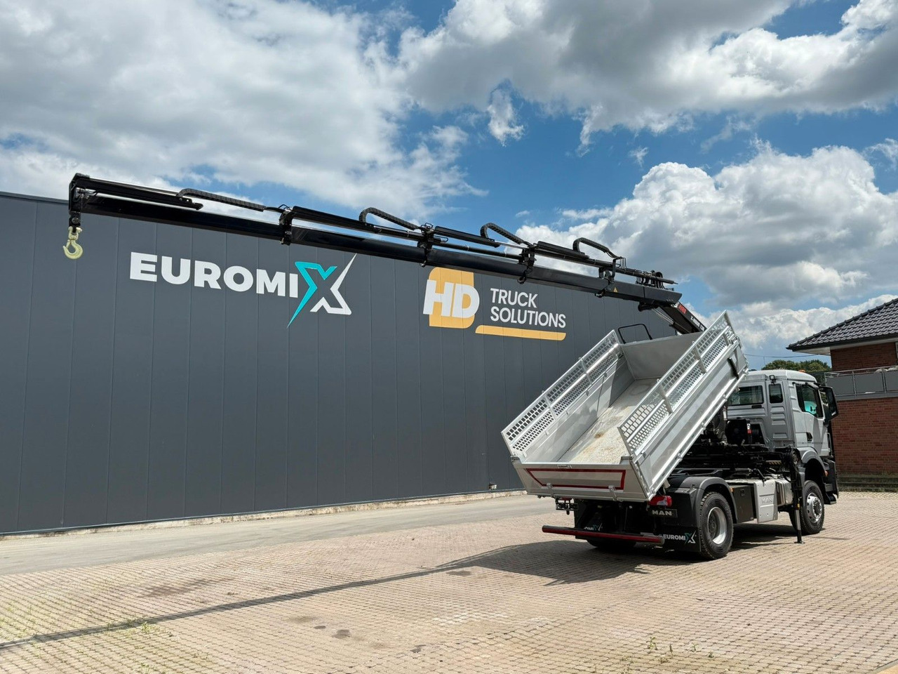 MAN TGS 18.400 TG3 4x4 Euro6e Hiab X-HiDuo 138DS-4 - Tippbil lastbil, Kranbil: bild 5 MAN TGS 18.400 TG3 4x4 Euro6e Hiab X-HiDuo 138DS-4 - Tippbil lastbil, Kranbil: bild 5