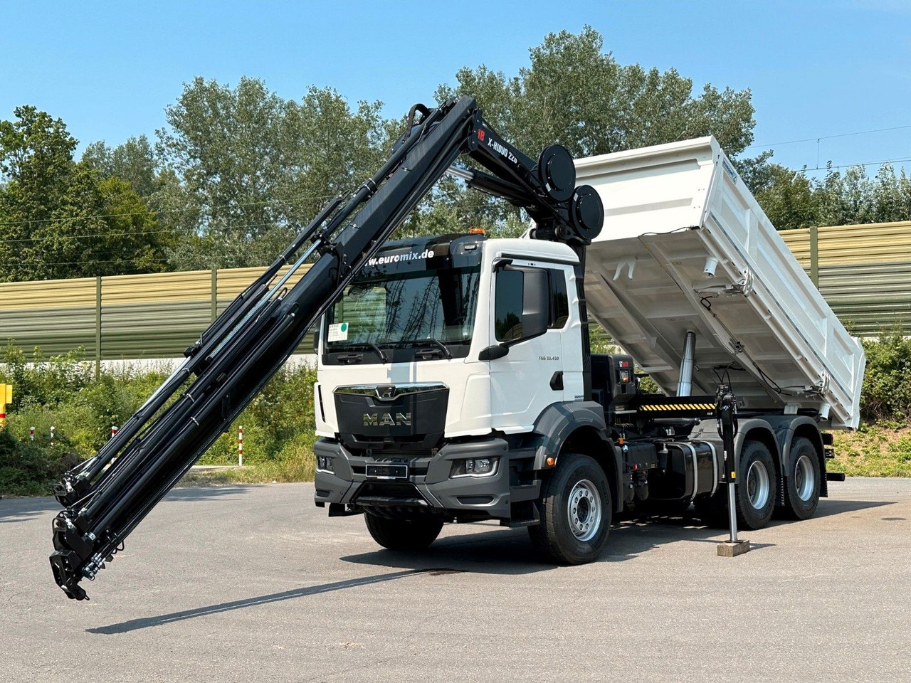 MAN TGS 33.440 6x4 /3-Seiten- Kipper / HIAB 228-6 - Tippbil lastbil, Kranbil: bild 3 MAN TGS 33.440 6x4 /3-Seiten- Kipper / HIAB 228-6 - Tippbil lastbil, Kranbil: bild 3